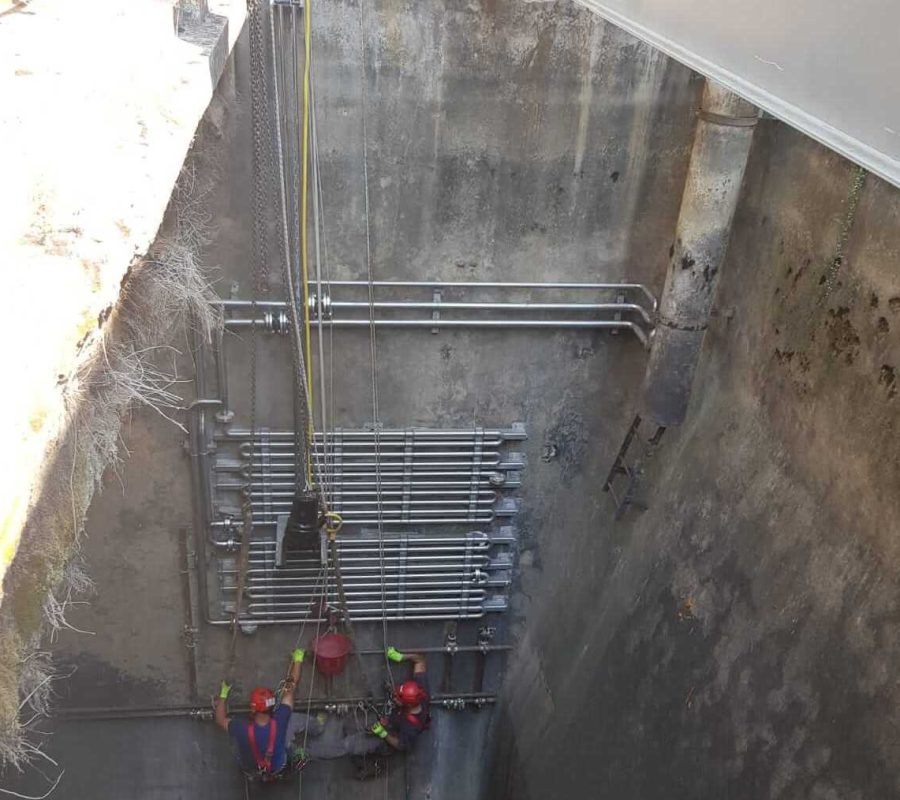 LAVORI SU FUNE per realizz. ponteggio